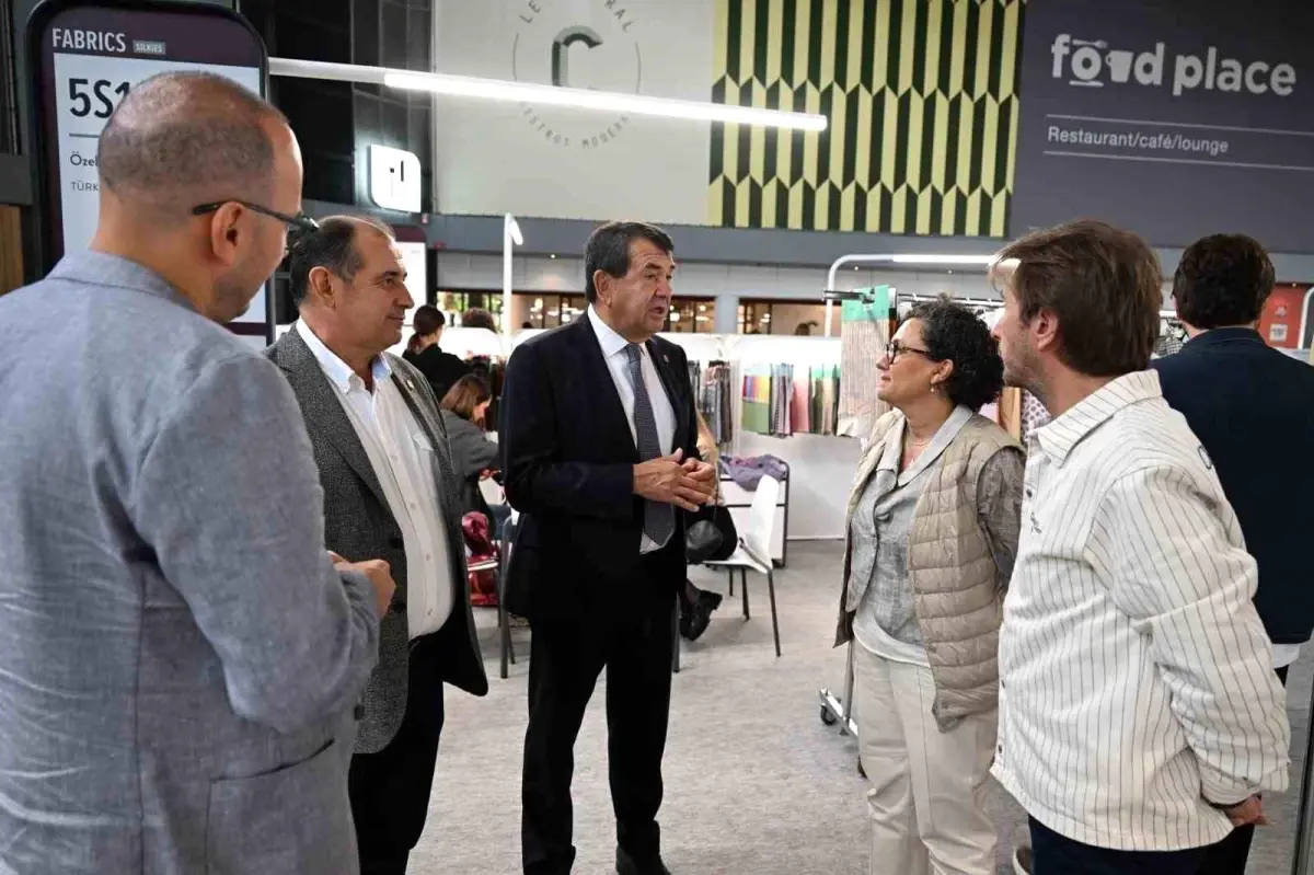 bursa firmalari pariste tekstil fuarinda ZqIYQWRI