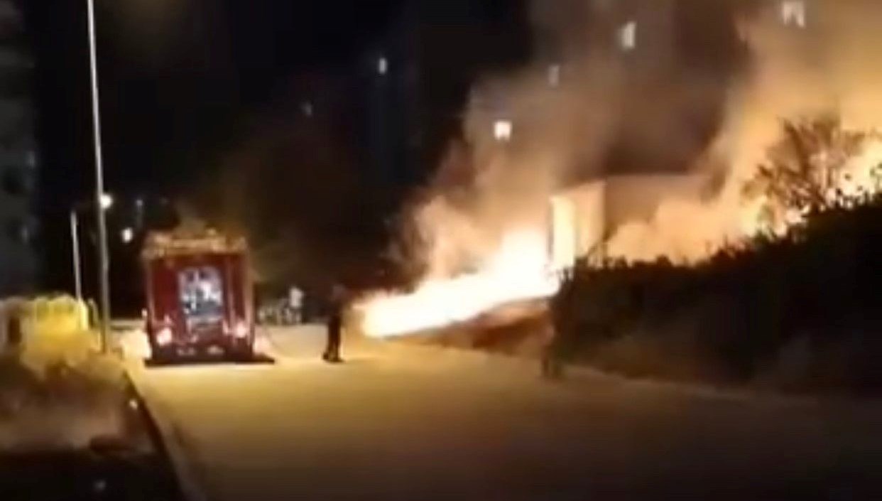 elazigda otluk alanda yangin Rm61uLkU