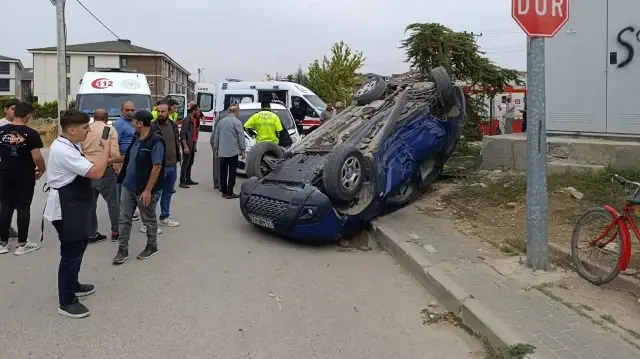 hafif ticari aracla carpisan cip takla atti 3 yarali Rkt4vNDF