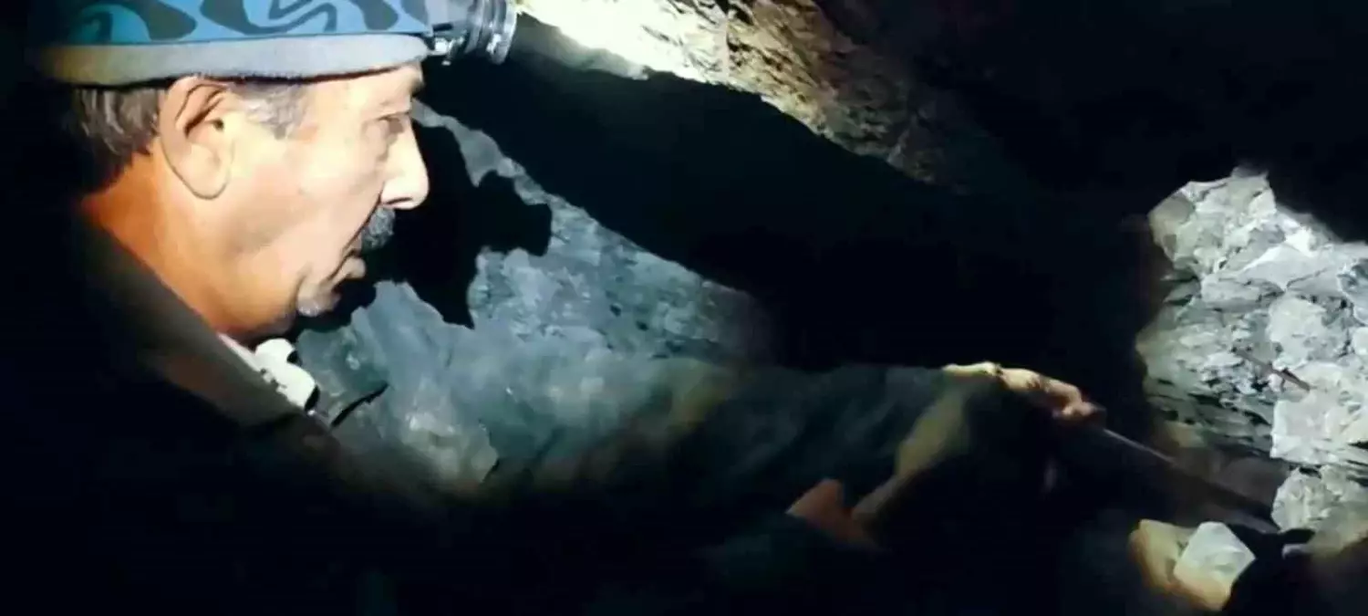 oltu tasinin zorlu cikisi ve sanata donusumu Vy6MEWIv