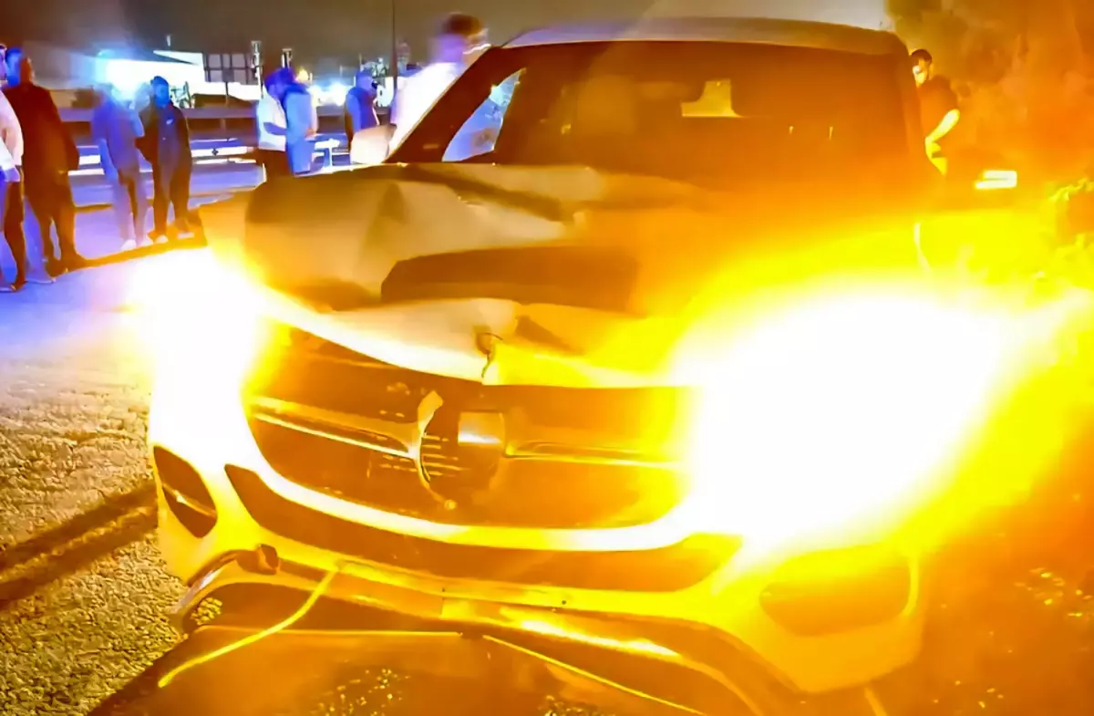 14 yasindaki bisikletli cocuga otomobil carpti OxSG4W4A