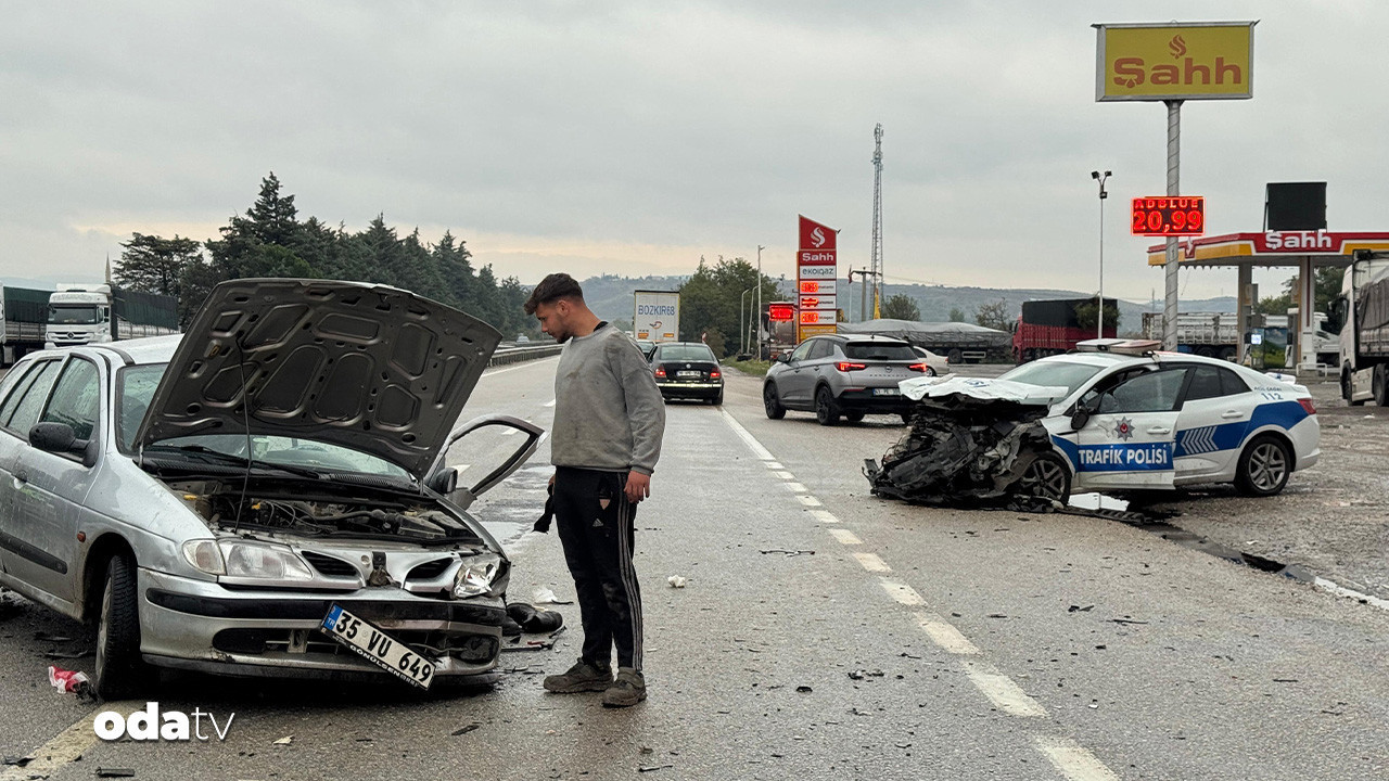 balikesirde polis araciyla otomobil carpisti 3 yarali GB7rhS85.jpg