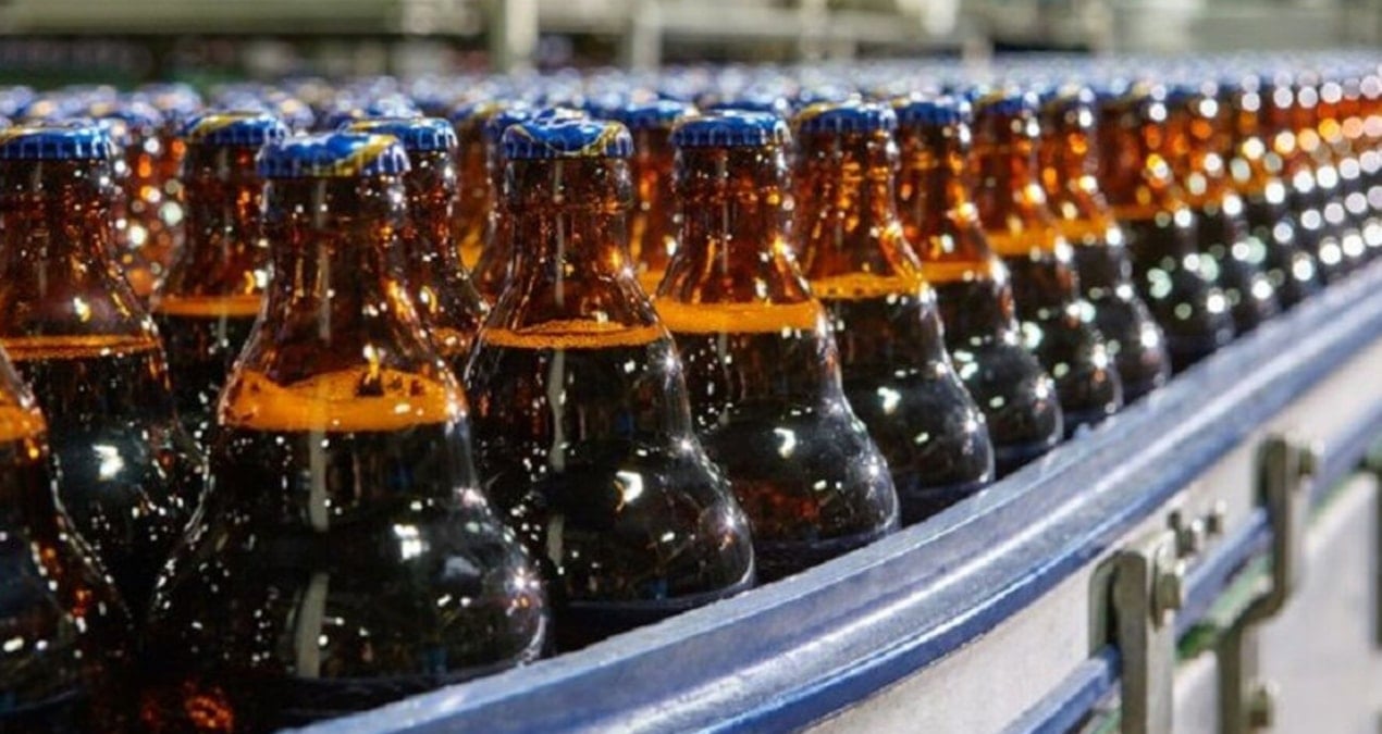 bira fabrikalarinda uretim durdu marketlerde stoklar hizla tukeniyor OUTQ3ybO