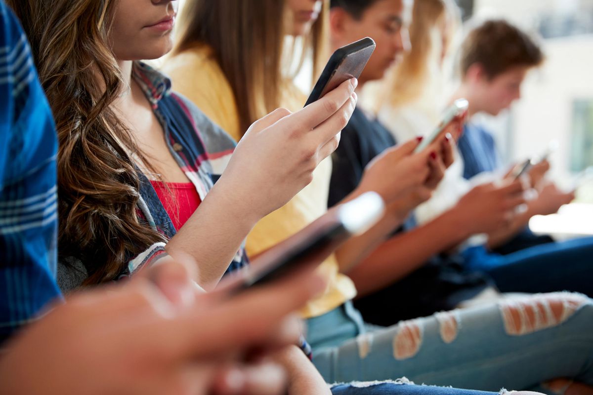 Fransa’da Öğrenci Kayıtları Tehlikede: Kişisel Veriler Sızdırıldı