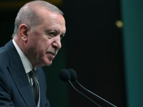 Chpnin tartismali ismi akpye katilmak icin erdogandan onay bekliyor YOjNV3wN