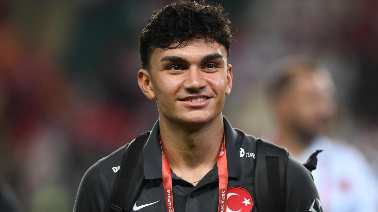 Galatasaray frankfurtun inadini kirmak icin can uzun teklifini guncelledi 6Lz7LmDl
